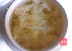 银耳羹的做法图解3