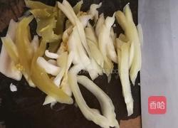 咸菜炒猪肉的做法图解2