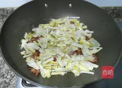 酸笋炒腊肉的做法图解7