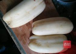 莲藕猪脚汤的做法图解1