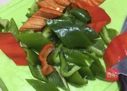 肉炒青红椒的做法图解2