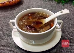 桃胶红枣银耳羹的做法图解10