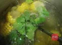 家常猪骨头汤的做法图解8