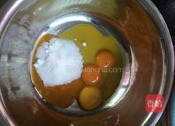 8寸戚风蛋糕的做法图解2