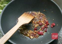 蒜香回锅豆腐的做法图解3