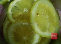 蜂蜜柠檬的做法图解3