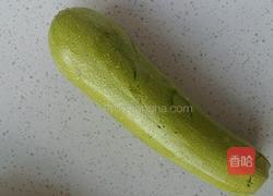 凉拌西葫芦的做法图解1