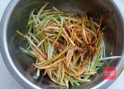 凉拌西葫芦的做法图解3