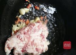 肉末藕片的做法图解2