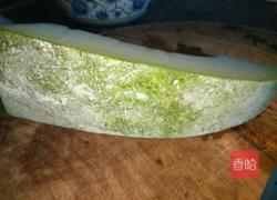 黄豆猪骨冬瓜汤的做法图解1