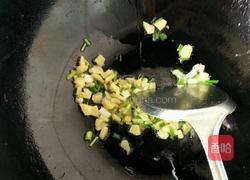 可乐鸡中翅的做法图解2