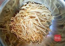 葱油豆芽干豆腐的做法图解2