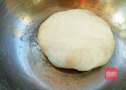 蒜苗发面千层饼的做法图解3