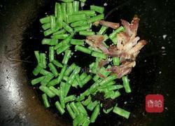 四季豆橄榄菜炒叉烧肉的做法图解5