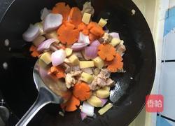 咖喱鸡饭的做法图解2