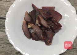 五香腊肉烩南瓜的做法图解2