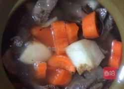 雪梨胡萝卜猪肺汤的做法图解5