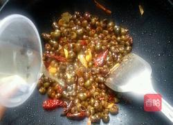 香辣紫苏田螺的做法图解8