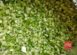 美味的菠菜皮芹菜饺子的做法图解17
