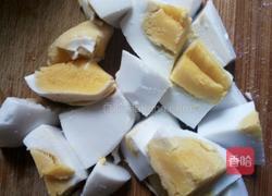 咸鸭蛋炒肉的做法图解2