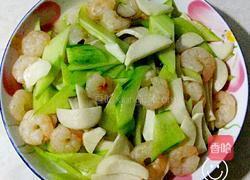 虾仁爆炒杏鲍菇的做法图解4