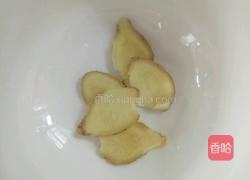 莲藕大骨汤的做法图解2