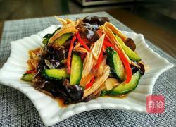 黄瓜木耳拌腐竹的做法图解8