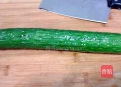 凉拌黄瓜的做法图解1