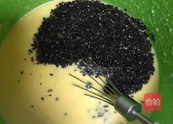 黄油芝麻鸡蛋卷的做法图解7