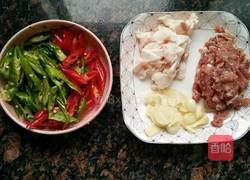 木耳炒肉的做法图解3