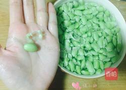 雪菜毛豆炒肉沫的做法图解3