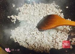 雪菜毛豆炒肉沫的做法图解8