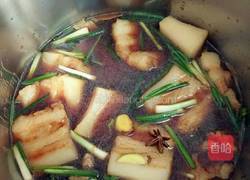 电压锅炖五花肉的做法图解8