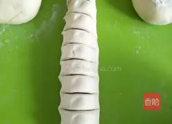 Illustration of how to make ham rolls (steamed bun version) 8