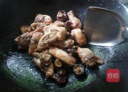 鸡全腿香菇煲仔饭的做法图解5
