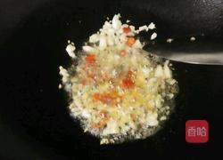 炒酸辣空心菜梗的做法图解2