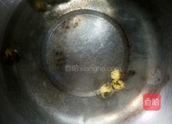 菊花蜂蜜茶的做法图解2