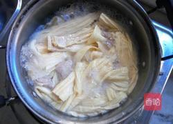 腐竹瘦肉汤的做法图解6