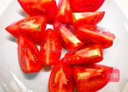 番茄丸子汤的做法图解1