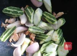 瘦肉洋葱炒丝瓜的做法图解5