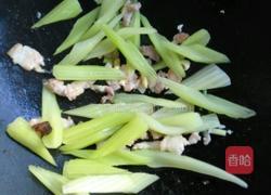 白菜花炒杂菜的做法图解3