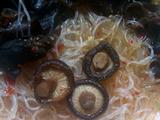 香菇黑木耳龙须丝汤的做法[图]