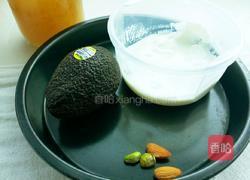 鳄梨酸奶碗的做法图解3