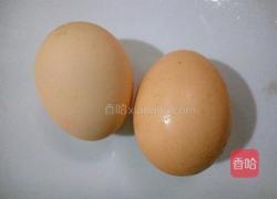 小葱煎鸡蛋的做法图解1