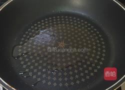 葡萄干牛奶鸡蛋饼的做法图解7