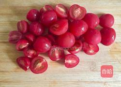 圣女果培根意大利面的做法图解2