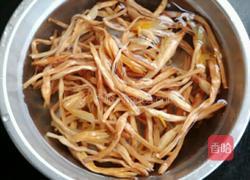 金针云耳蒸滑鸡的做法图解2