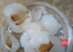 荔枝香蕉糖水的做法图解2