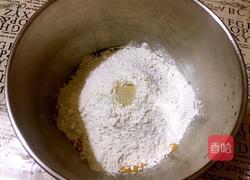 酸奶椰蓉餐包的做法图解1