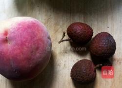 荔枝仙桃汁的做法图解1